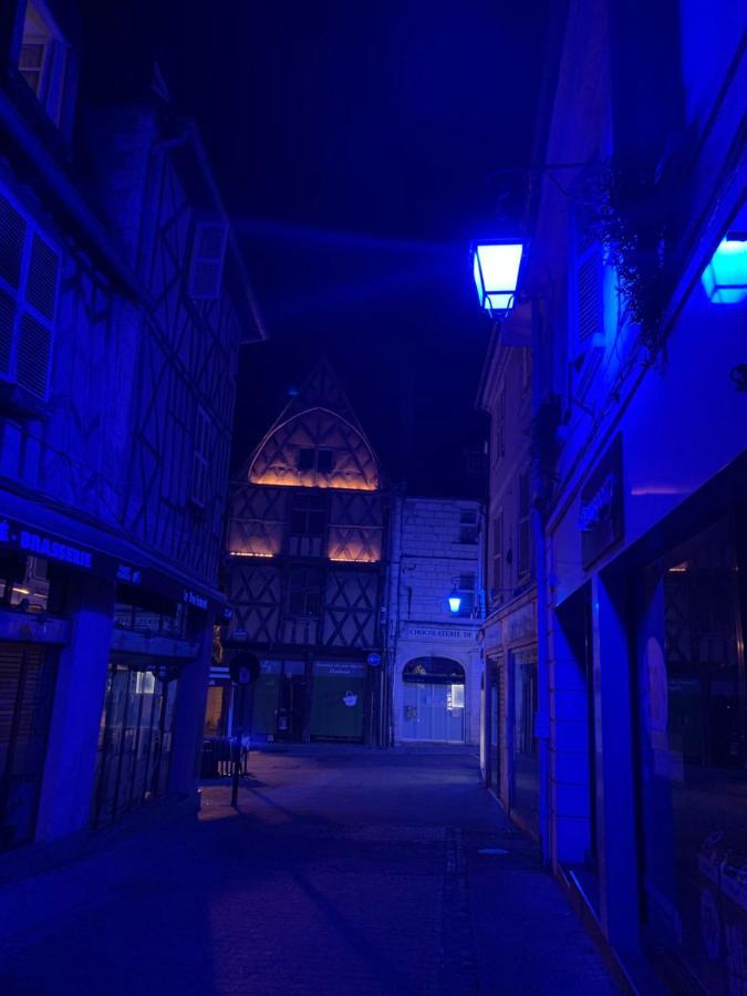 Sweet Discovery & Jungle Bourges Exterior photo