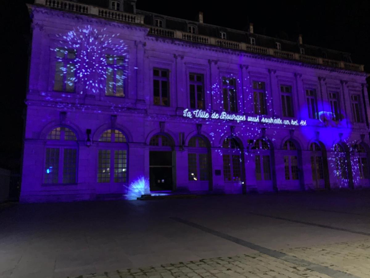 Sweet Discovery & Jungle Bourges Exterior photo
