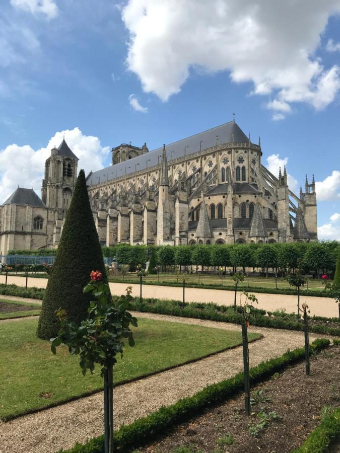 Sweet Discovery & Jungle Bourges Exterior photo
